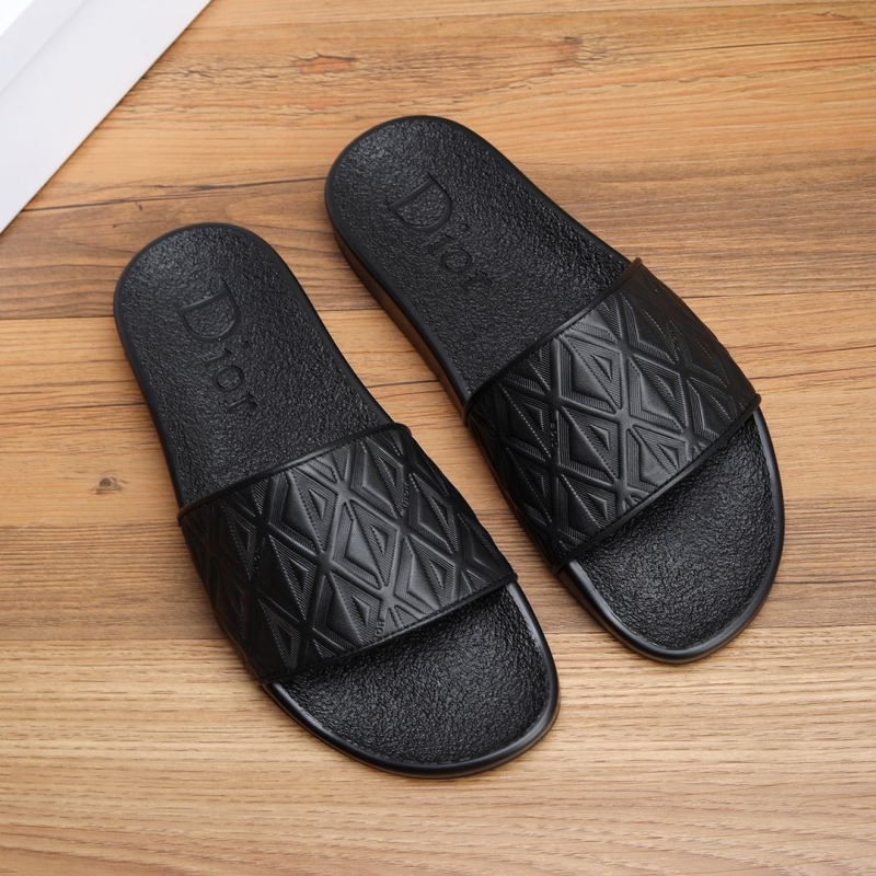 ch**an D*or slippers